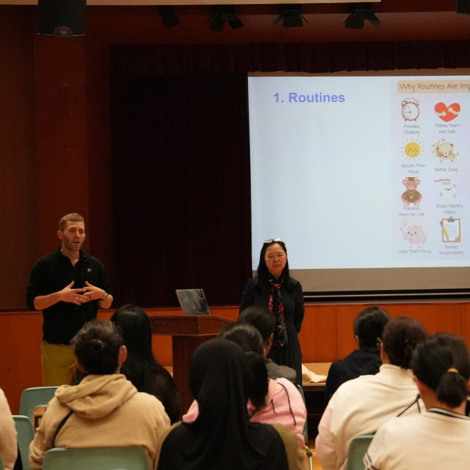 627746431_1373864548088063_4102322132801781975_n