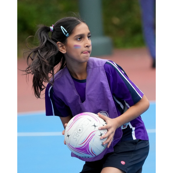 581953343_1306035438204308_705688964045722276_n