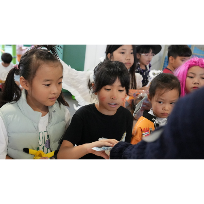 574371224_1297018025772716_7311155142796297237_n