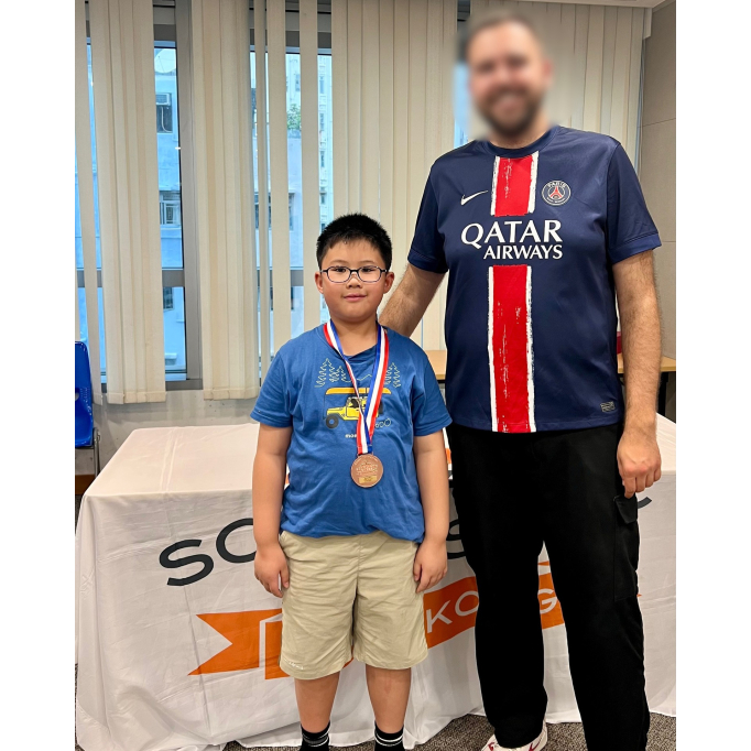 565696185_1284467080361144_210041586558774299_n